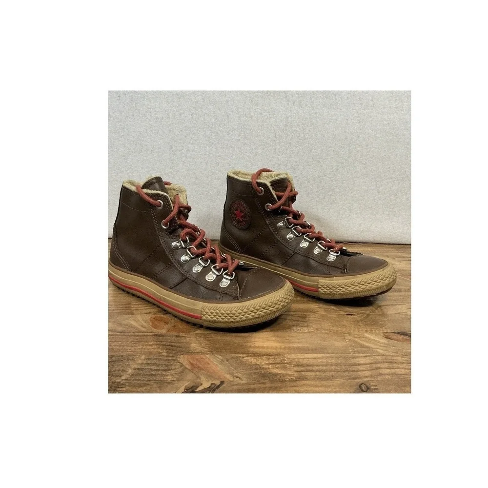 Converse Chuck Taylor All Star Junior Brown Leather Fur Lined Boots 632531C Sz 3